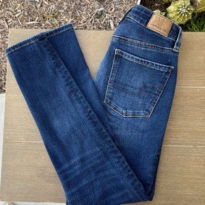 American Eagle Outfitters 360 Ne(x)t Level Stretch Size 00